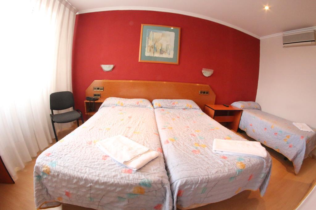 Hostal Cataluna サラゴサ エクステリア 写真