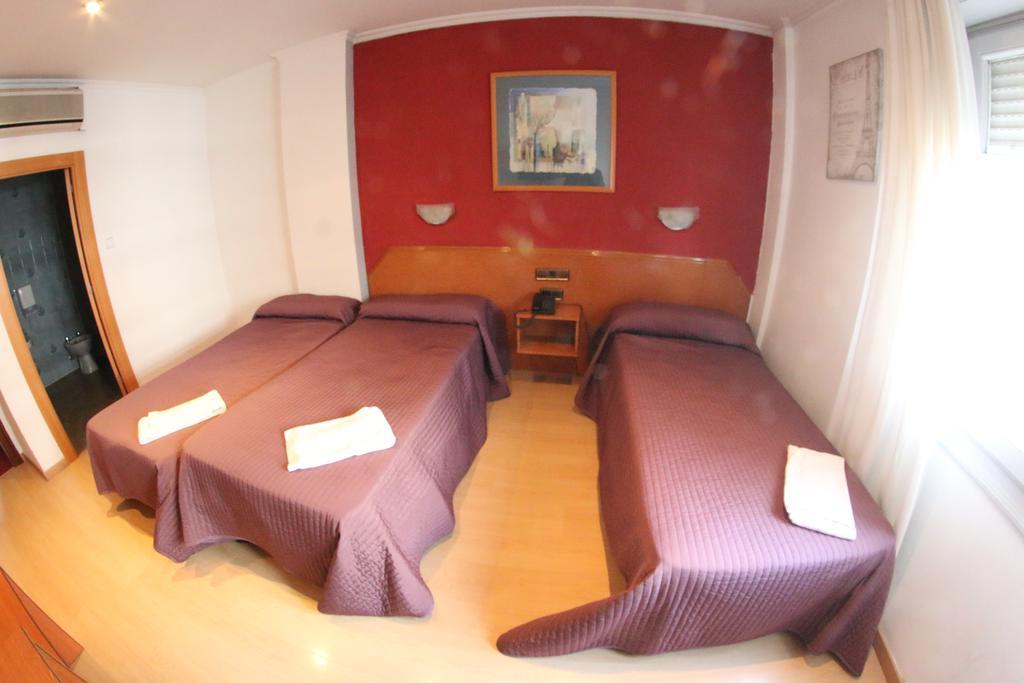 Hostal Cataluna サラゴサ エクステリア 写真